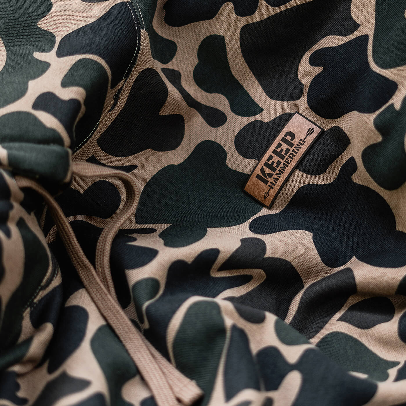 KEEP HAMMERING OG LEGACY HOODIE - Image 4