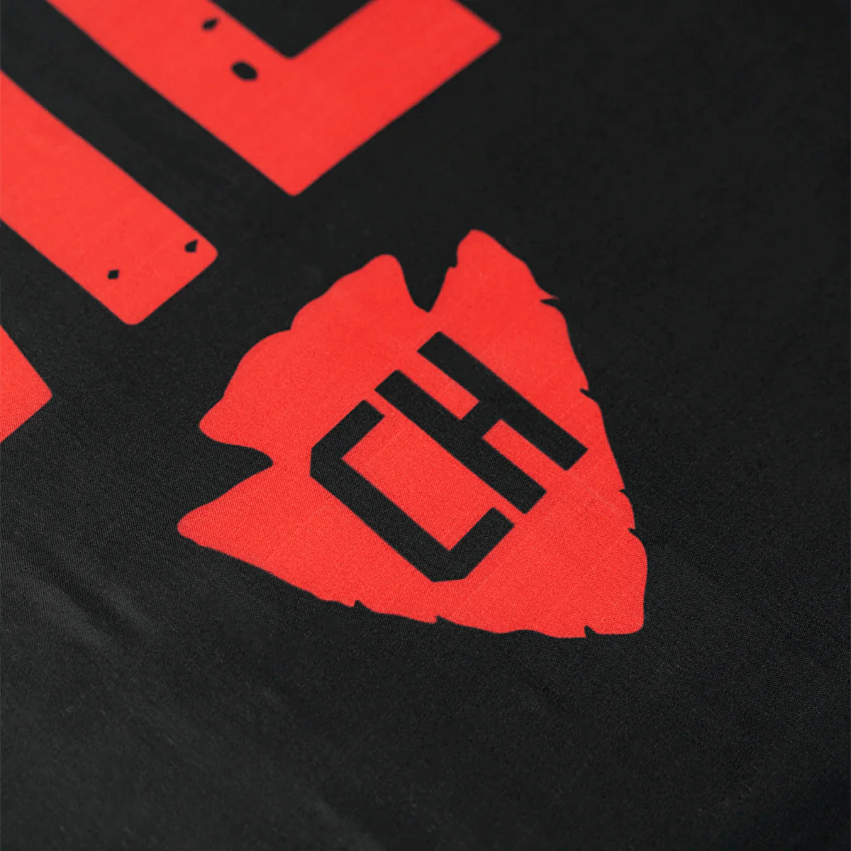 KEEP HAMMERING ARROW FLAG - Image 5