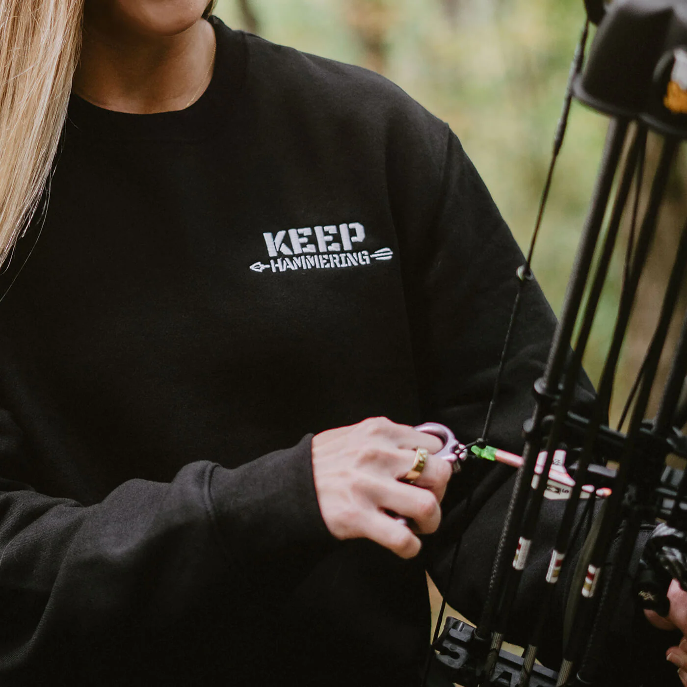 KEEP HAMMERING OG PREMIUM CREWNECK - Image 3